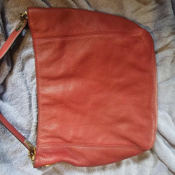 Micheal Kors Red Leather Shoulder Bag - Picture 4 of 6
